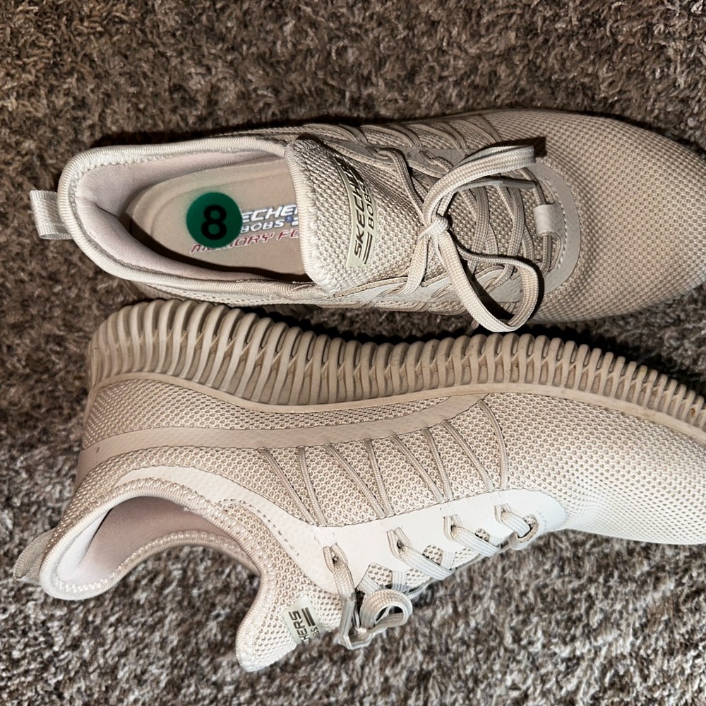 Skechers Women's Cream Athletic Shoes